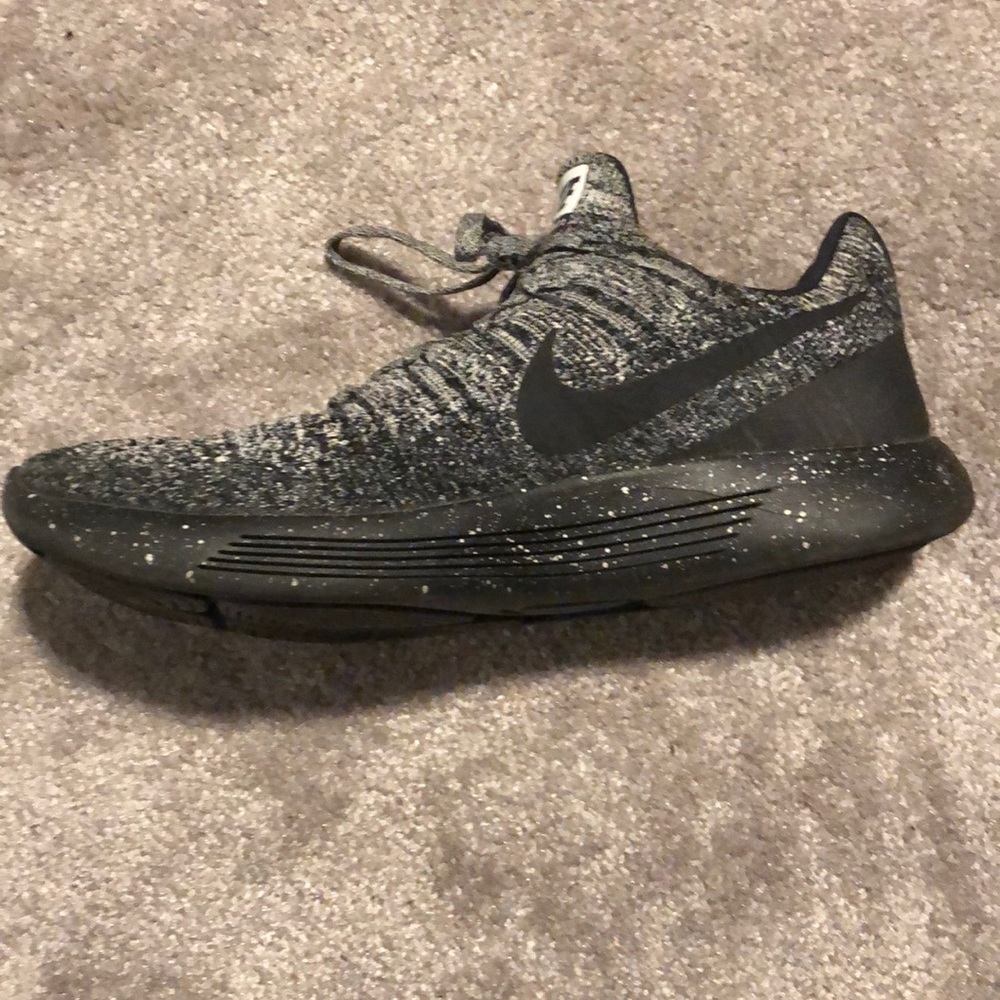 Nike LunarEpic Low Flynit 2